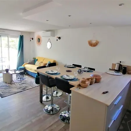 Cosy St Raph, Piscine Residence, Proche Apartment *